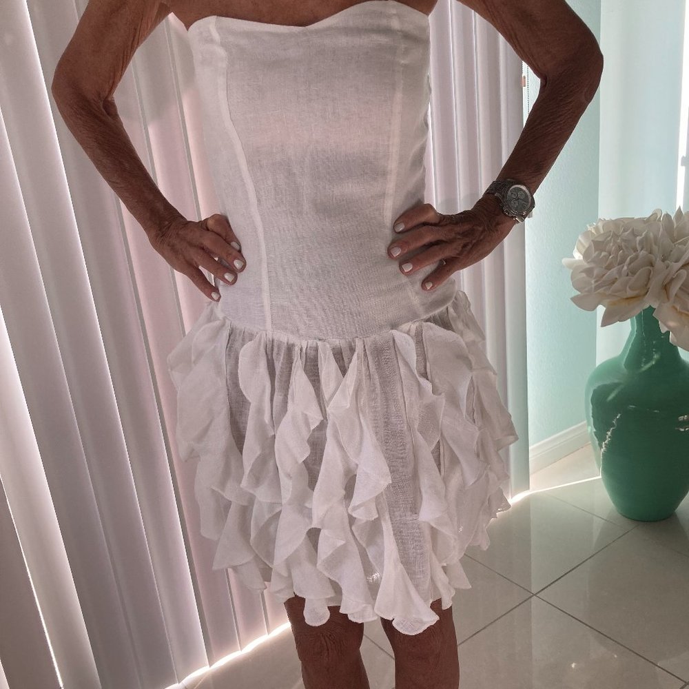 Beautiful Capri Linen Dress!
